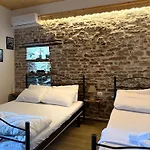 招待所 Lengo Gjirokastër